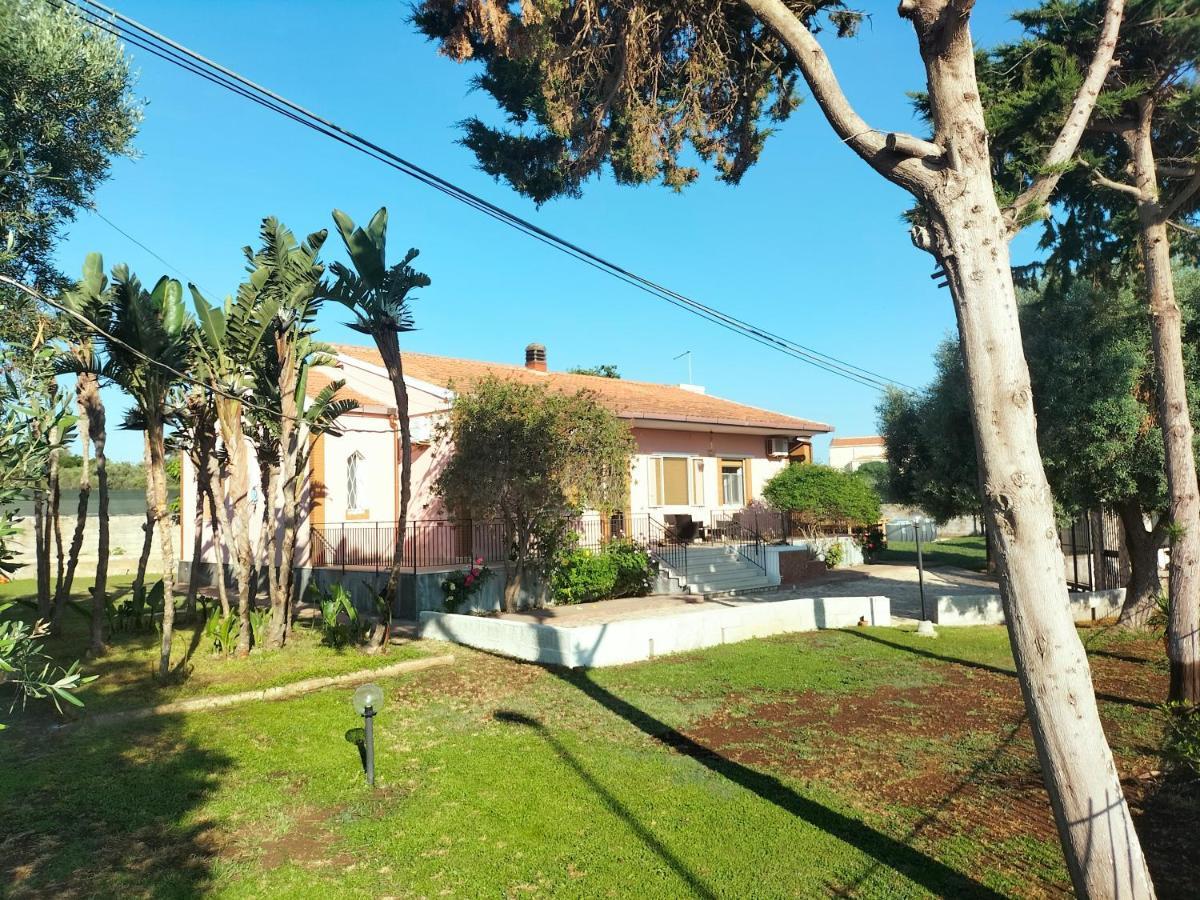 La Casa Di Ludovica Villa Syrakusa Exteriör bild